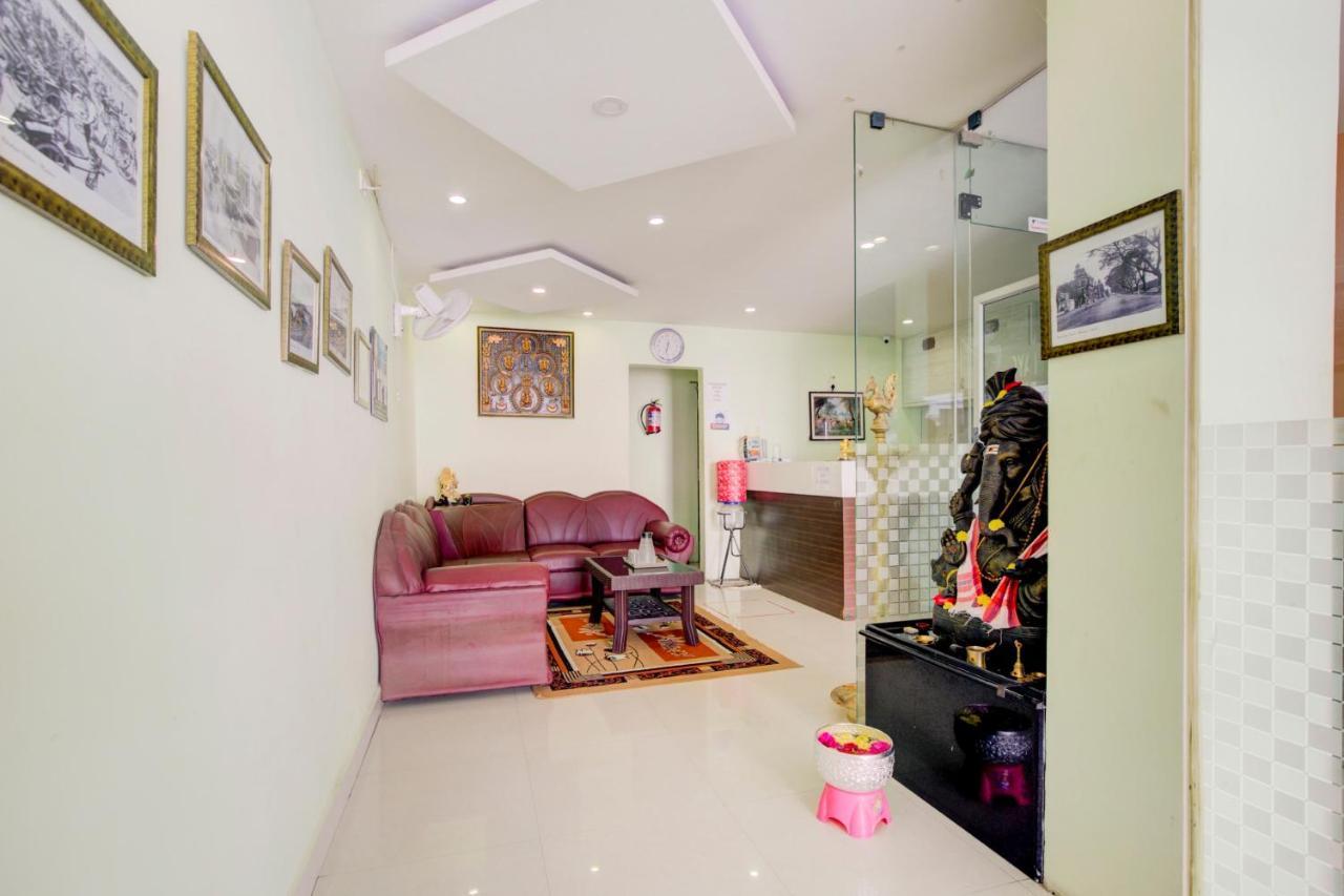 Oyo Flagship Amutha Residency Hotell Chennai Exteriör bild