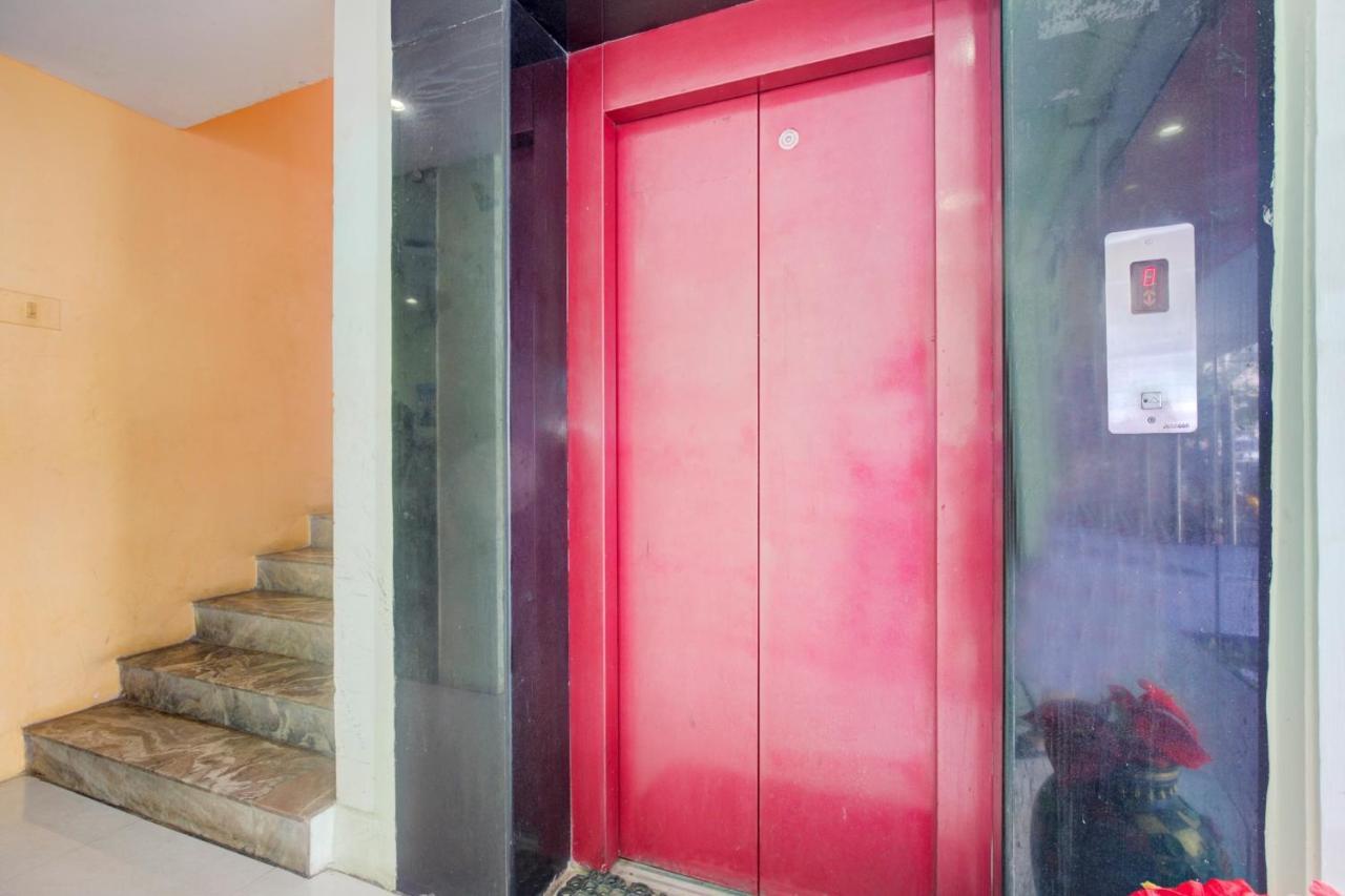 Oyo Flagship Amutha Residency Hotell Chennai Exteriör bild