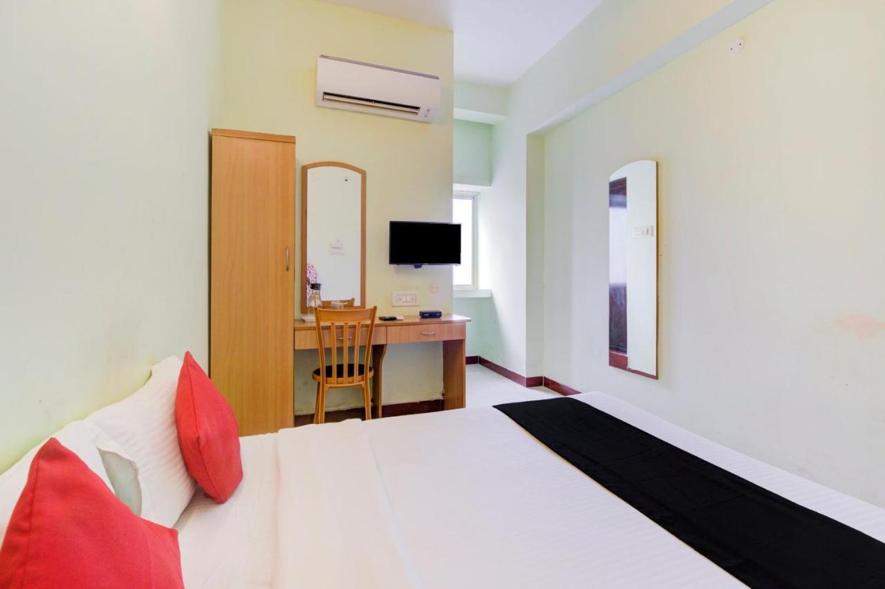 Oyo Flagship Amutha Residency Hotell Chennai Exteriör bild