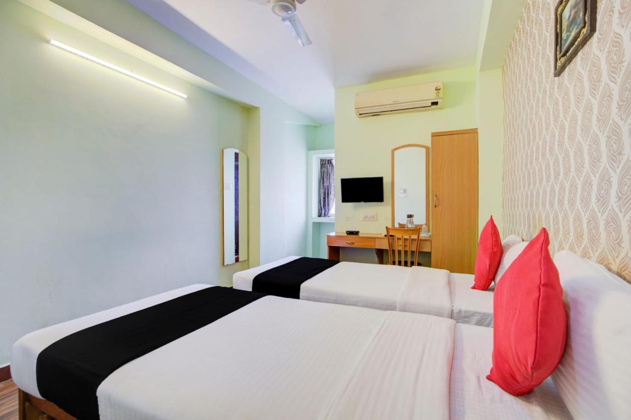 Oyo Flagship Amutha Residency Hotell Chennai Exteriör bild