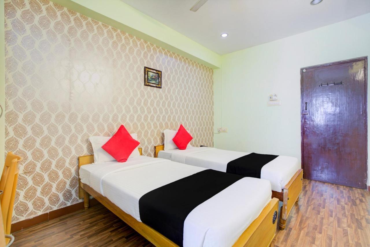Oyo Flagship Amutha Residency Hotell Chennai Exteriör bild